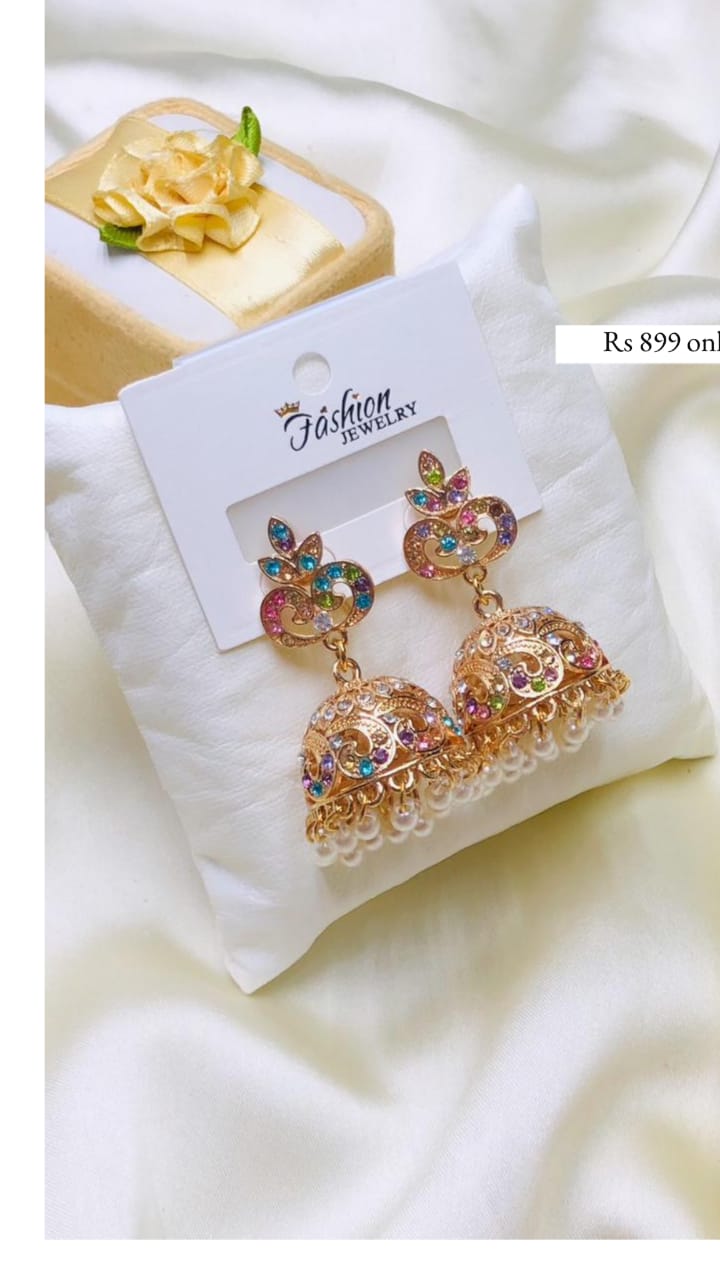 PARTY WEAR EARING