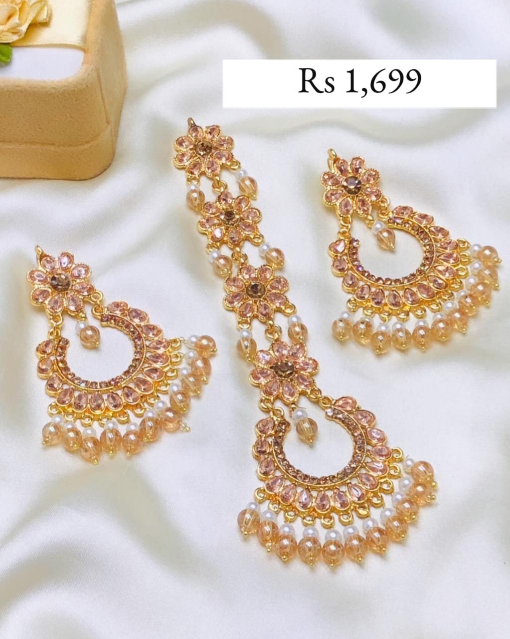 PEARL EARING TIKA SET