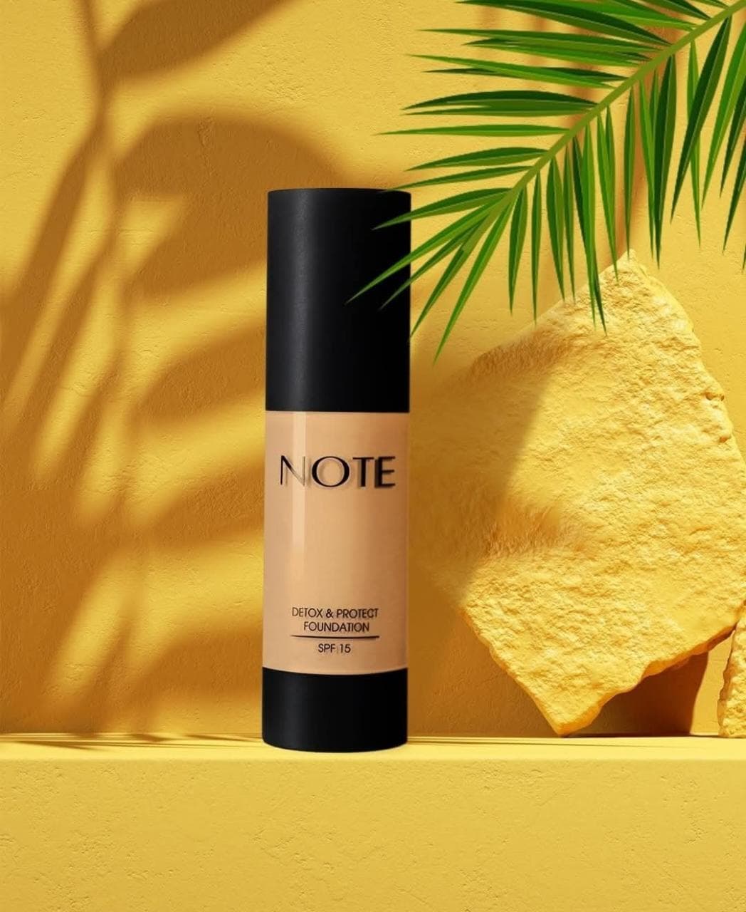 NOTE COSMETICS  DETOX AND PROTECT FOUNDATION SPF 15 35ML