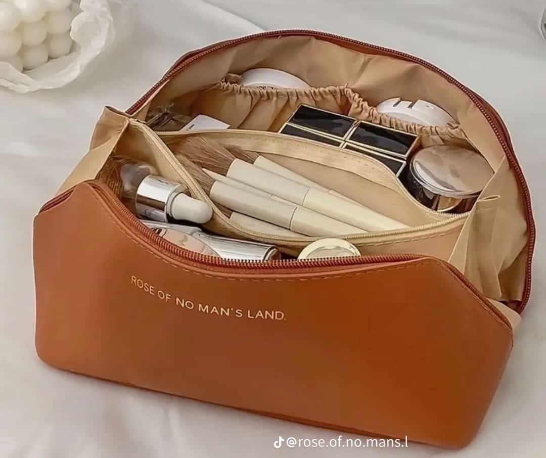LARGE-CAPACITY COSMETIC BAG PORTABLE PU MAKEUP POUCH