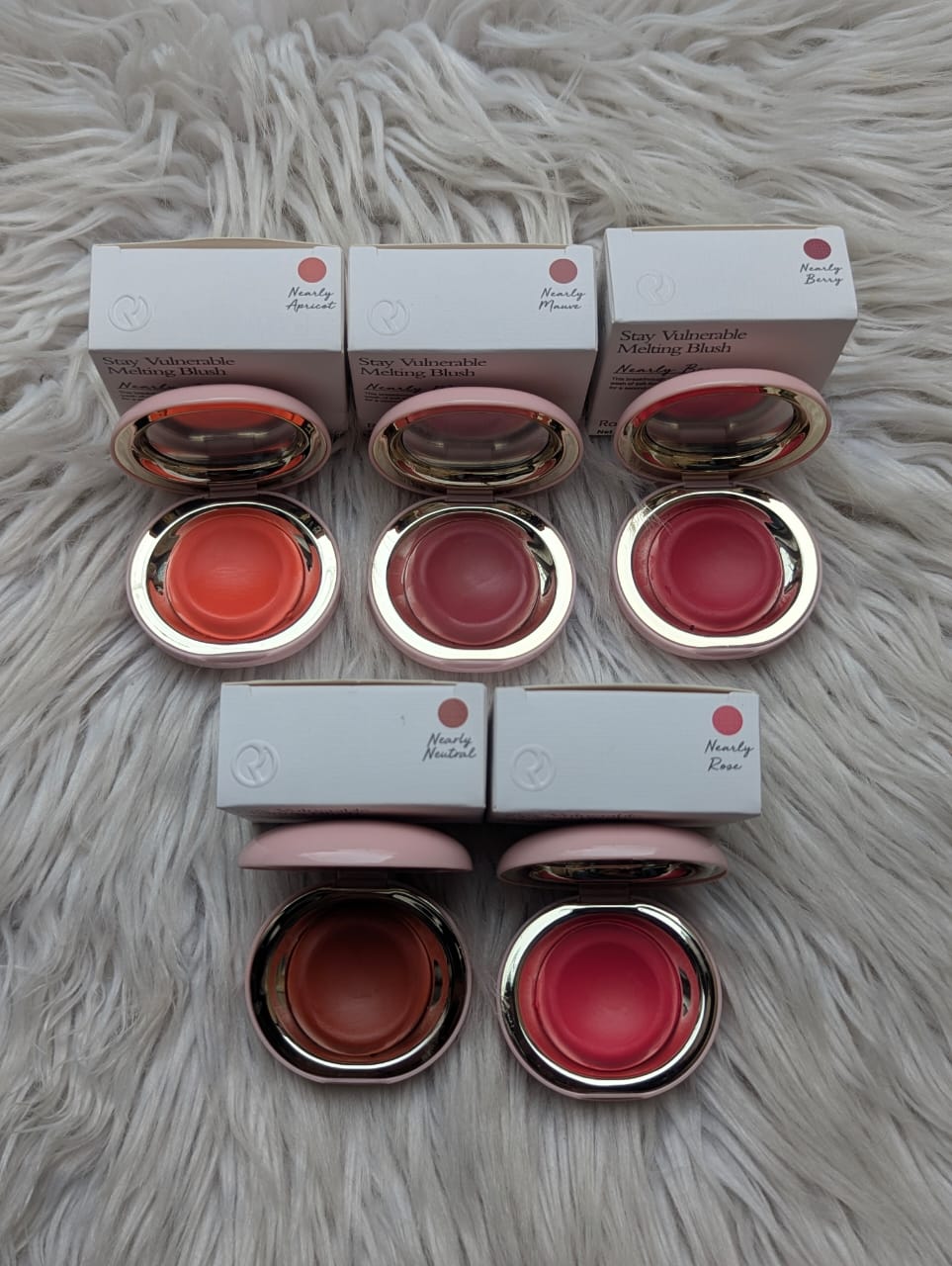 RARE BEAUTY STAY VULNERABLE MELTING CREAM