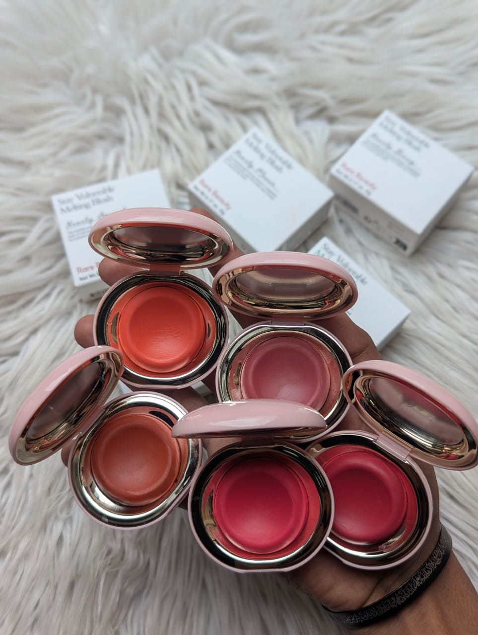 RARE BEAUTY STAY VULNERABLE MELTING CREAM