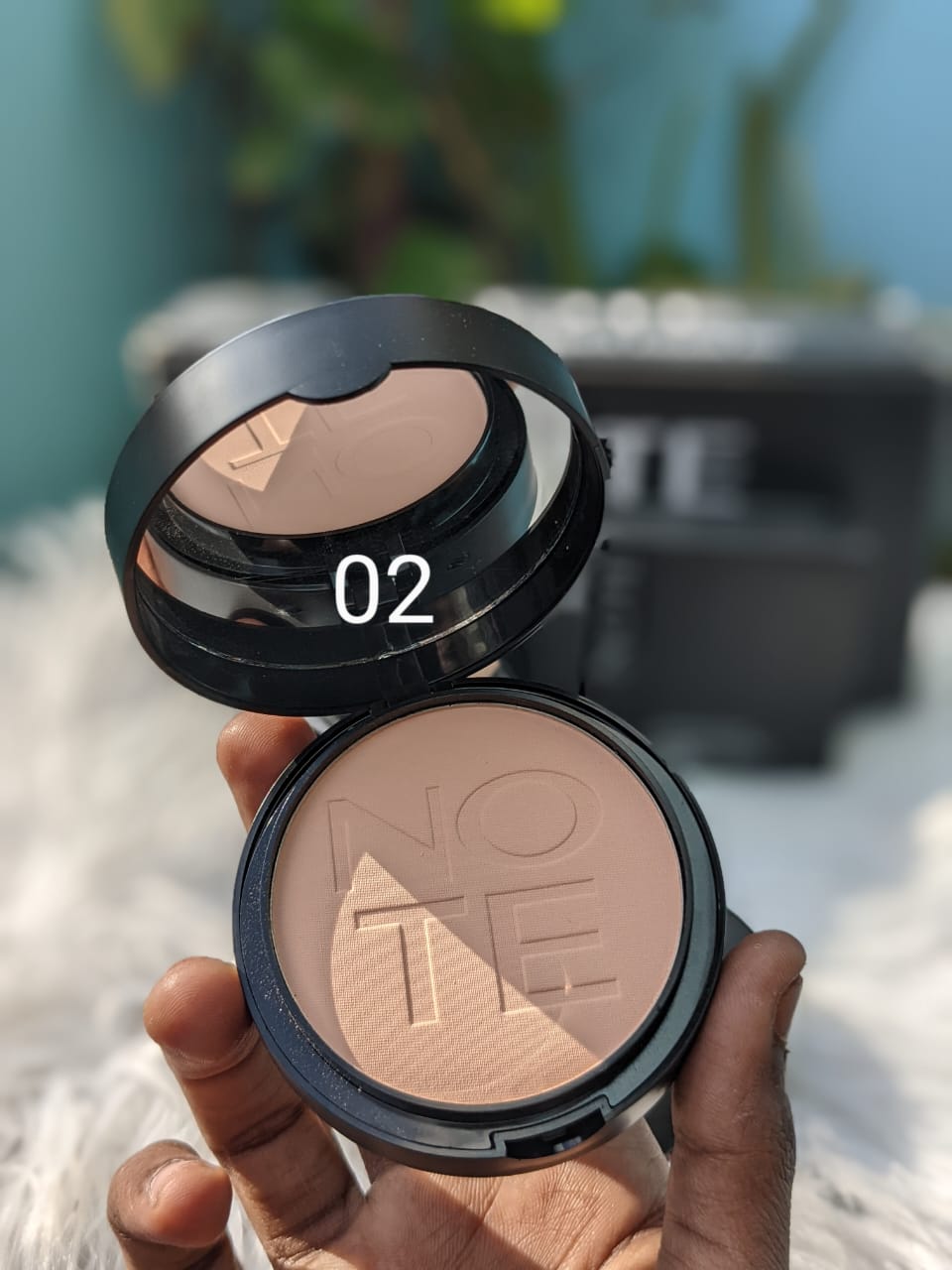 NOTE LUMINOUS SILK COMPACT POWDER AGAIN OIL