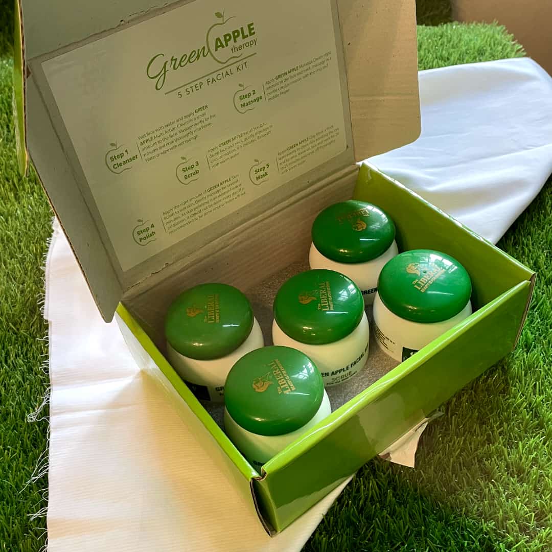 THE LIBERAL 🕊 GREEN APPLE 5 STEP FACIAL KIT