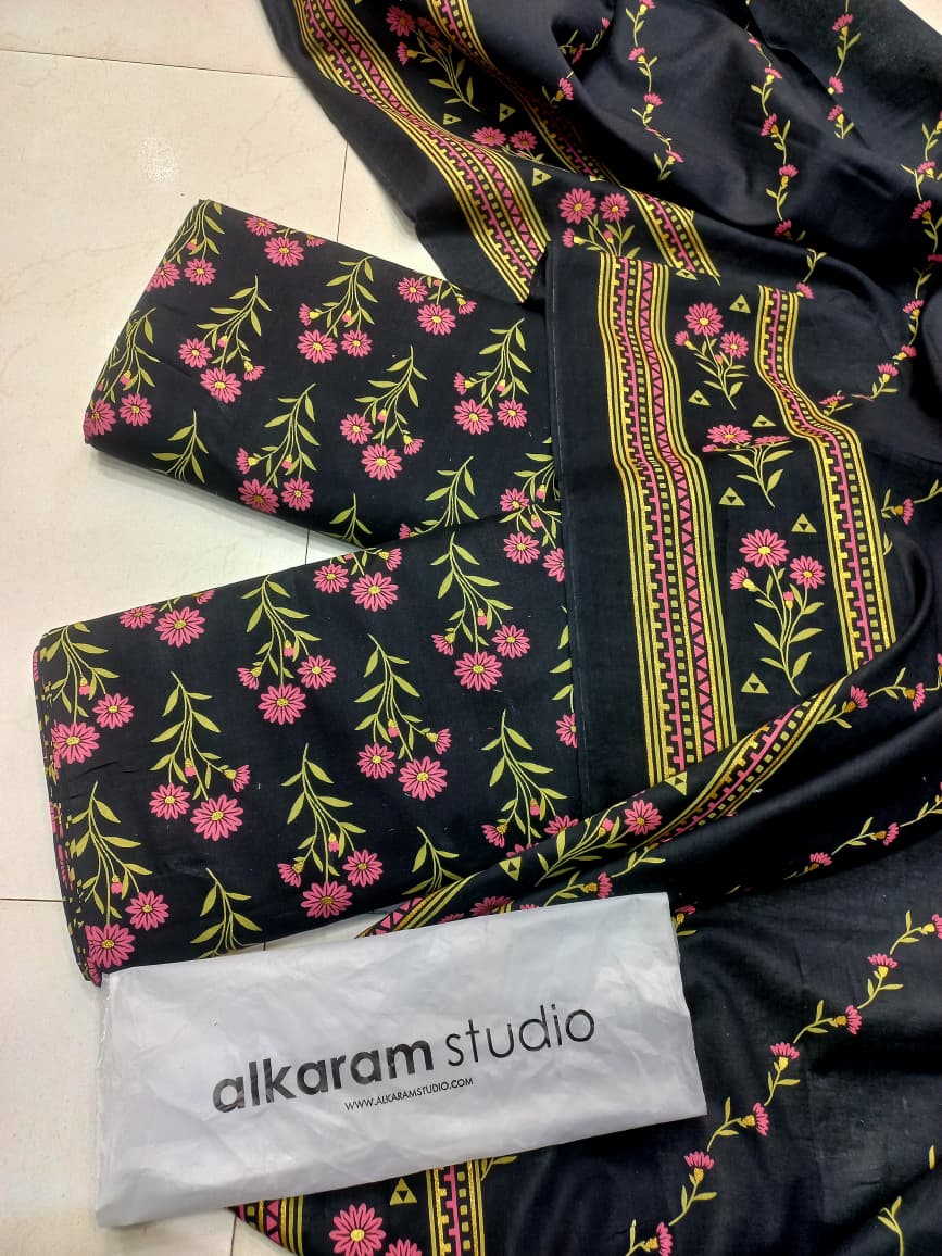 AL KARAM KASTORI 3PES LAWN PRENTED SHRIT  PRENTED TROUSER WITH LAWN DUPATTA