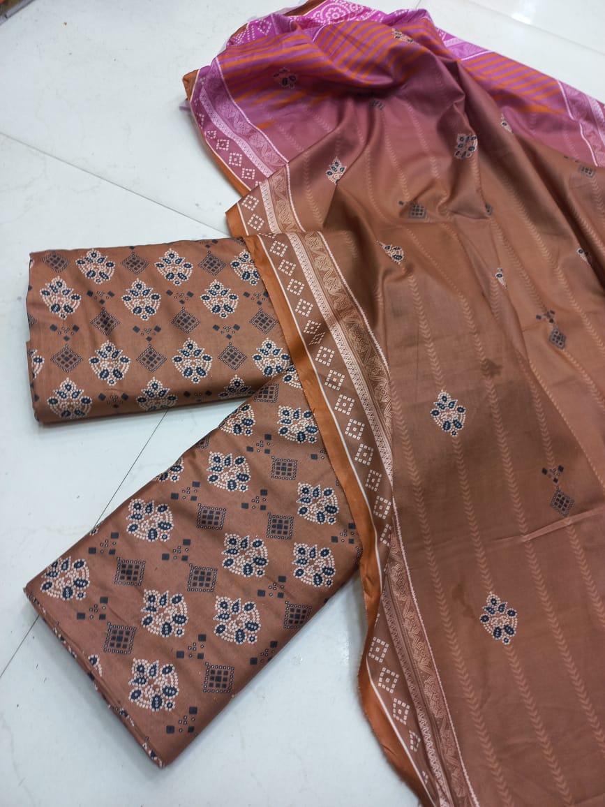 AL KARAM KASTORI 3PES LAWN PRENTED SHRIT  PRENTED TROUSER WITH LAWN DUPATTA