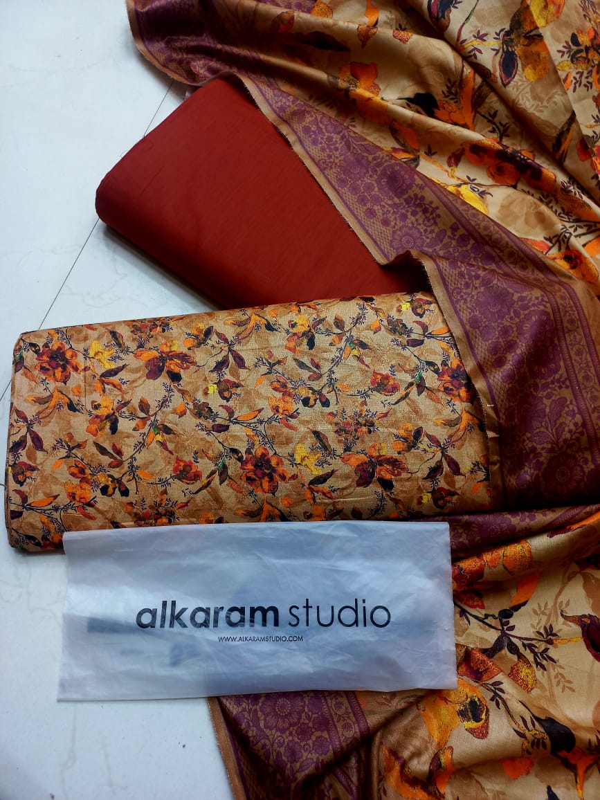 AL KARAM KASTORI 3PES LAWN PRENTED SHRIT  PRENTED TROUSER WITH LAWN DUPATTA