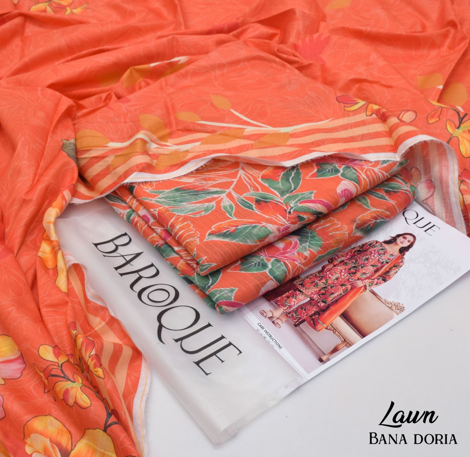 BAROQUE Lawn Bana Dora all Over Unstitced 3pc✓