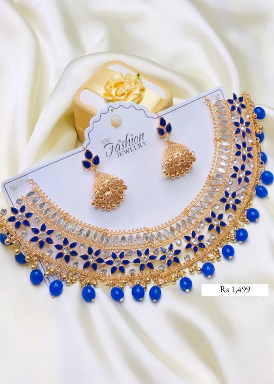 BEAUTIFULL PEARL NECKLACE SET