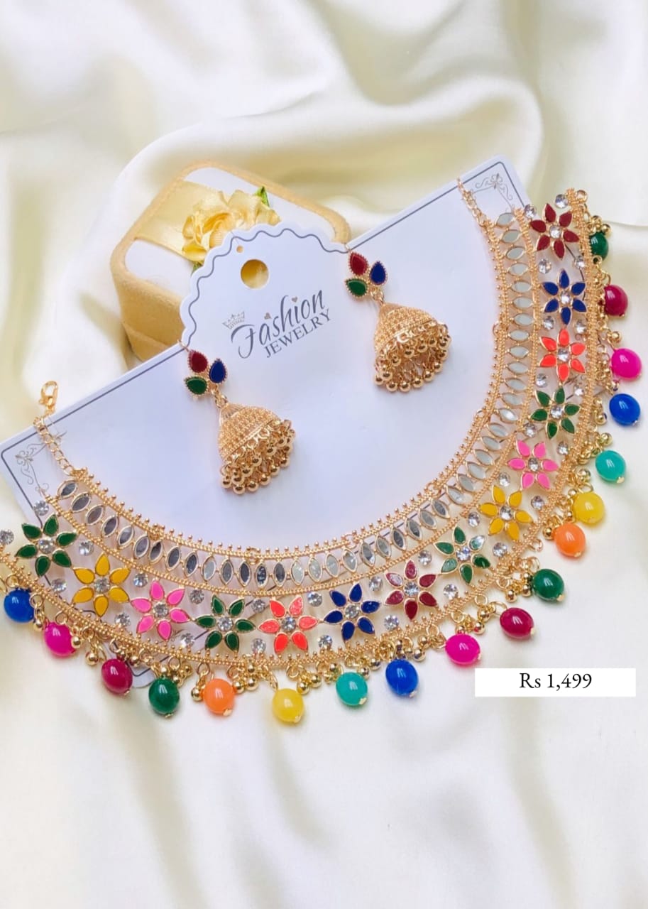 BEAUTIFULL PEARL NECKLACE SET