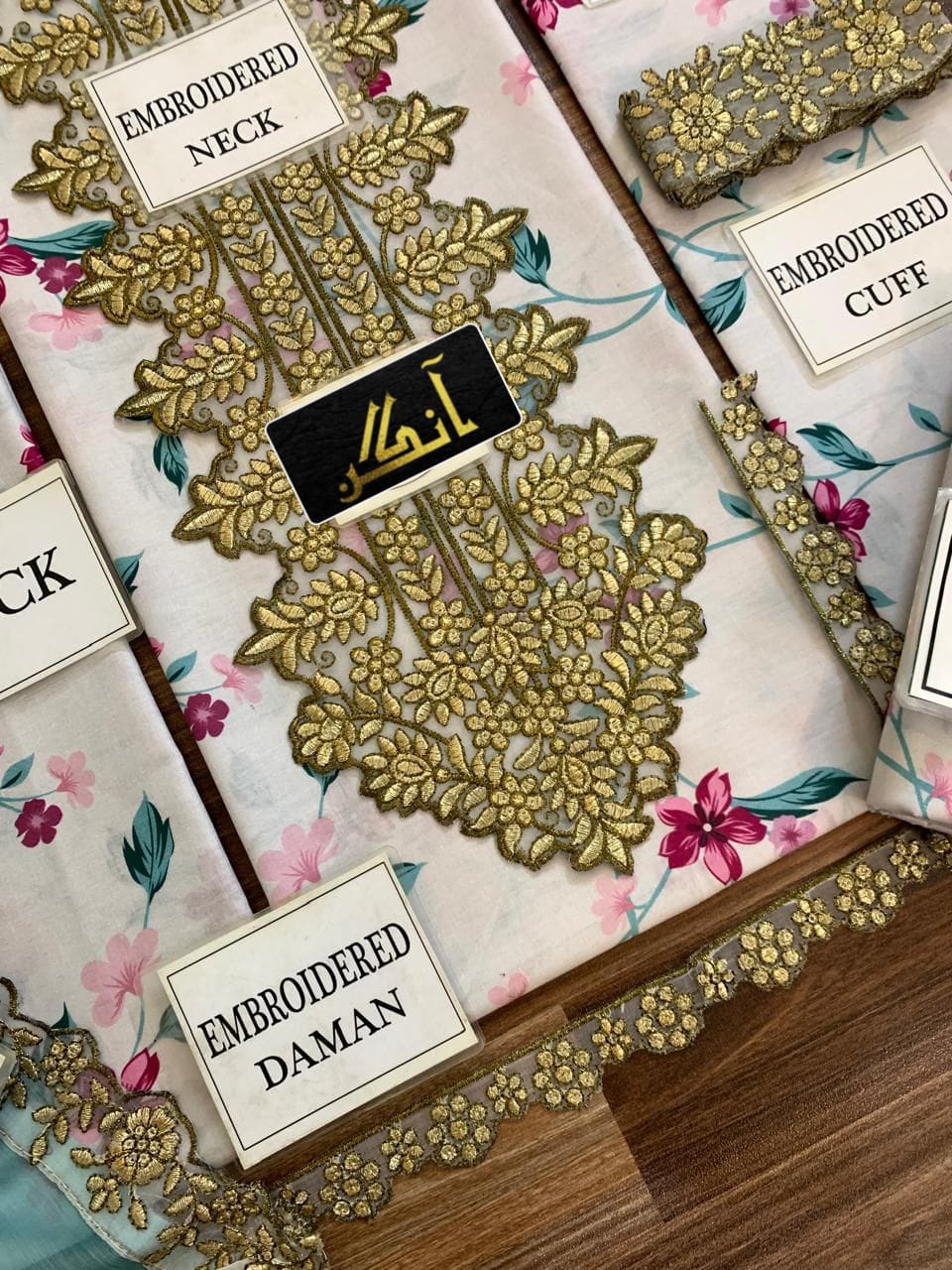 AFROZEH CHIKANKARI EMBROIDERED LUXURY LAWN PRINTED UNSTITCED 3pc✓