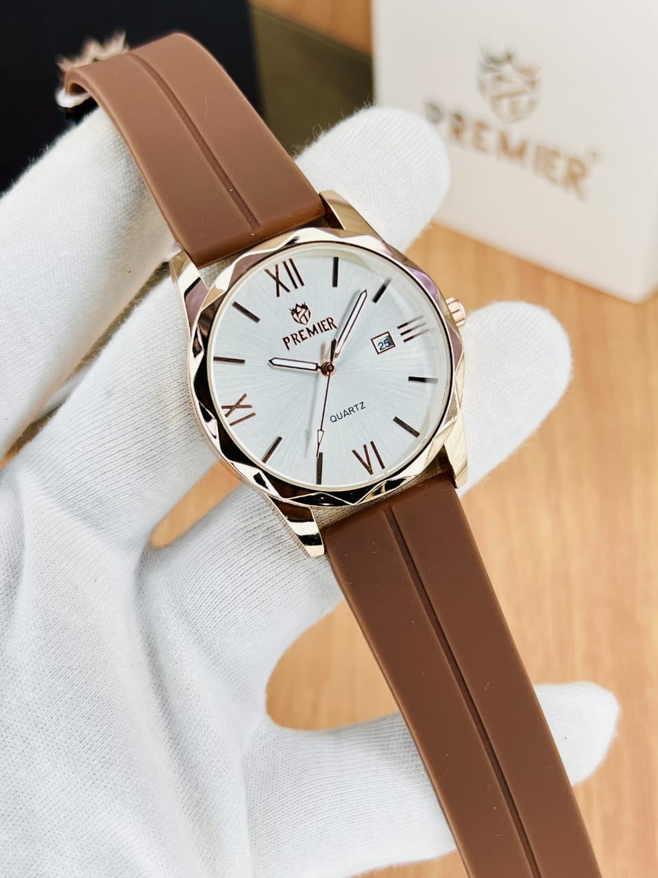 THE PREMIER MEN’S WATCH.