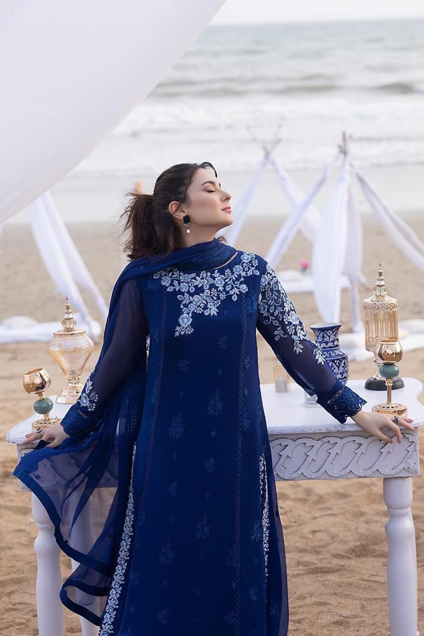 AZURE CHIFFON EMBROIDERED LUXURY UNSTICHED 3PC✓