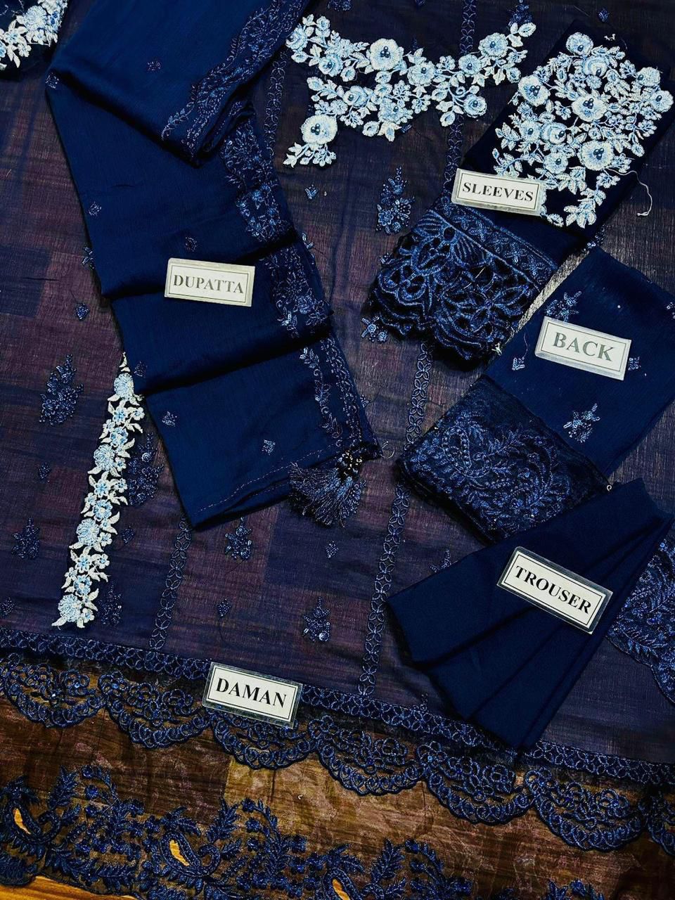 AZURE CHIFFON EMBROIDERED LUXURY UNSTICHED 3PC✓