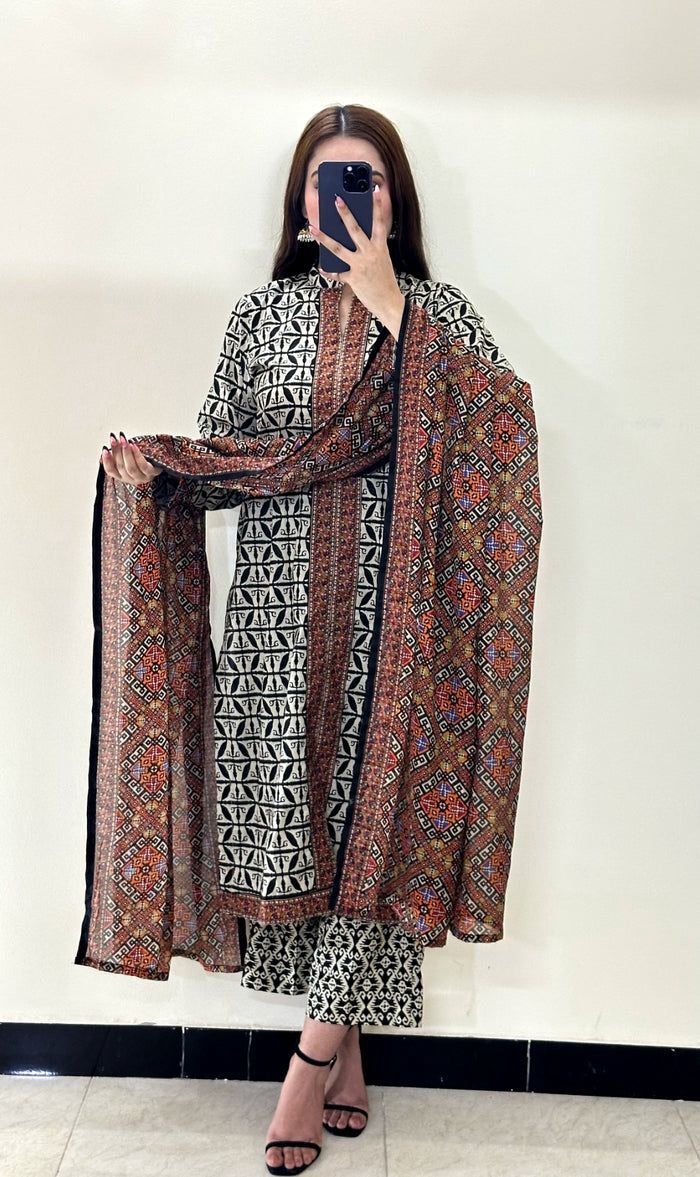 BIN SAEED LAWN PRINTED UNSTITCED 3PC