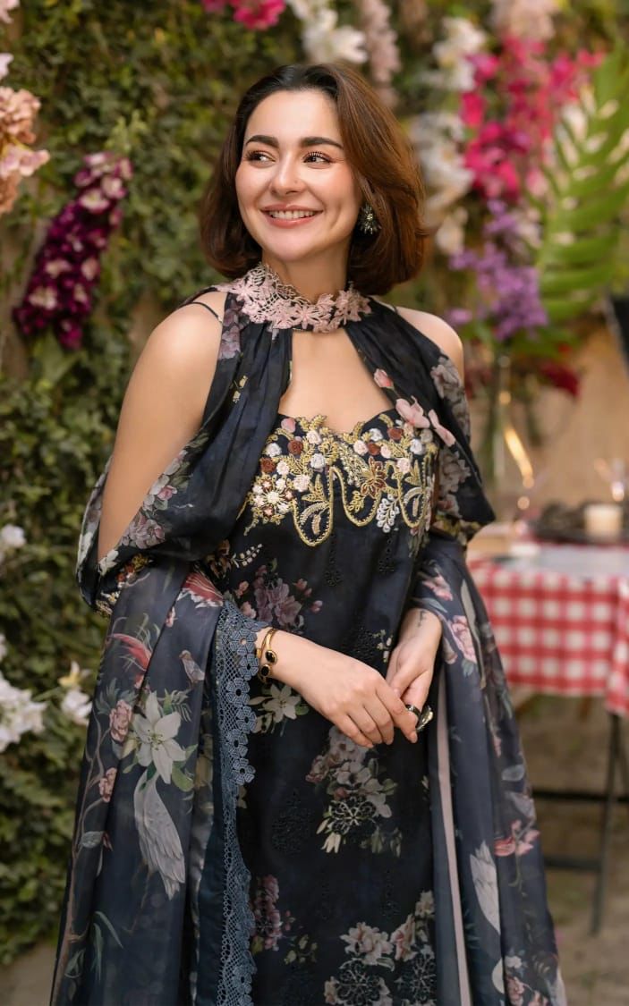 ASIFA NABEEL LAWN PRINTED EMBROIDERED PATCH-WORK UNSTITCED 3PC✓