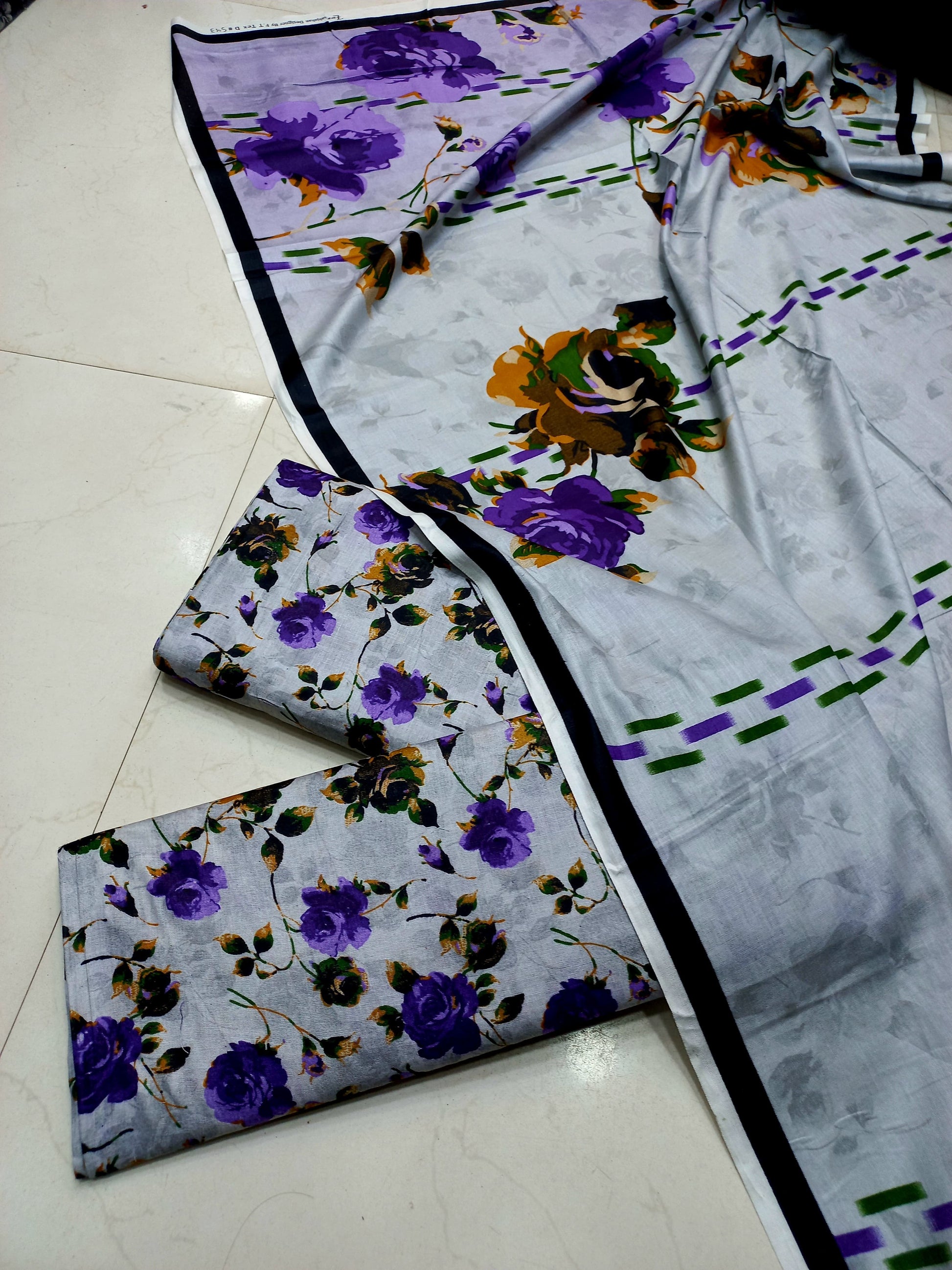 AL KARAM KASTORI 3PES LAWN PRINTED SHRIT  PRINTED TROUSER WITH LAWN DUPATTA