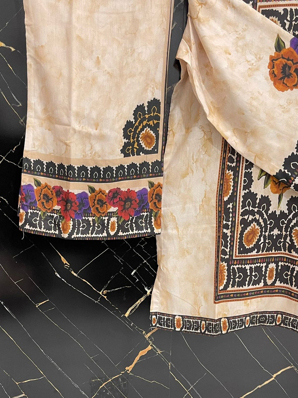 BIN HAROON TEXTILE SWISS LAWN PRINTED STITCH 2PC✓