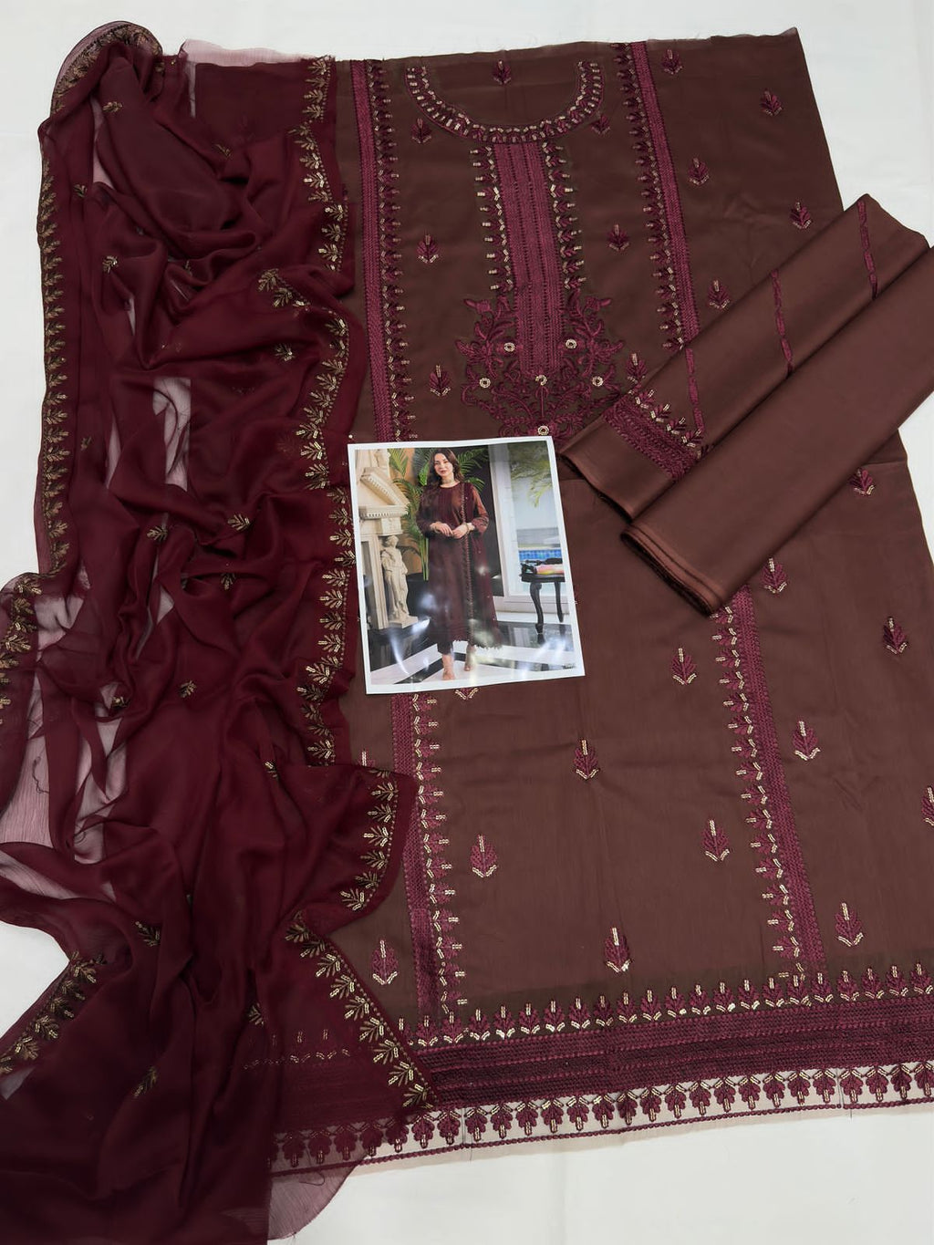 ASIM JOFA LAWN EMBROIDERED LUXURY PATCH WORK UNSTITCHED 3PC✓