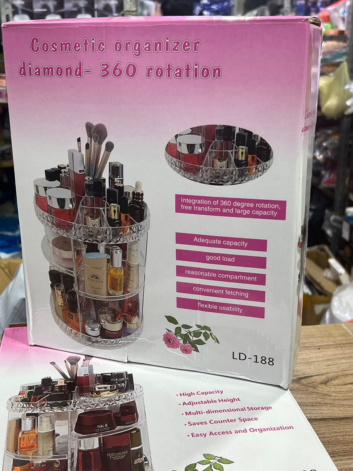 360 ROTATING LARGE SIZE ACRYLIC DIAMOND SHAPE COSMETICS/JEWELLERY